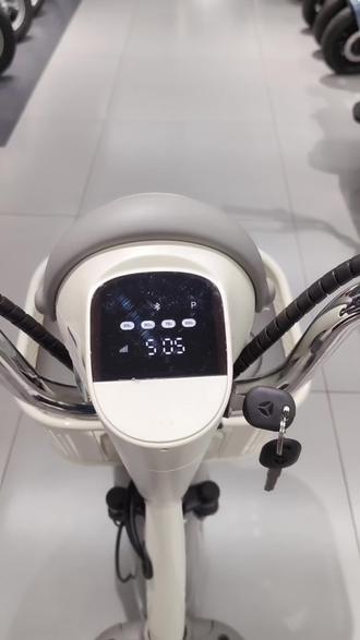 #新新国标电动车 #雅迪C09M键功能介绍