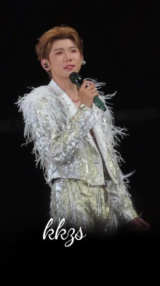 就喜欢和王源聊天 听小圆子讲话真的很享受!
#王源 #王源天津 #王源宇宙超级无敌大大狂欢 #这舞台谁顶得住啊 #和王源聊天