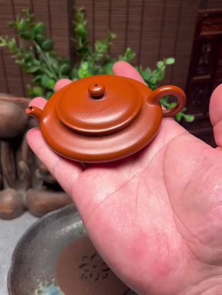 孟臣款小虚扁 容量60cc 原矿朱泥#紫砂壶 #小品壶 #宜兴紫砂壶 #三伏天养生局
