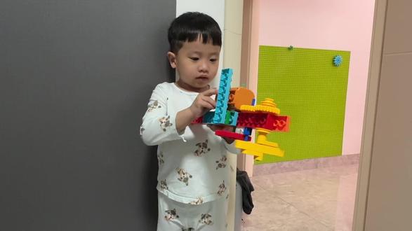 #乐高积木搭建 手拿电动风扇