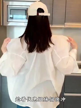 夏季新款蕾丝吊带防走光美背内搭背心带胸垫聚拢无钢圈裹胸薄内衣