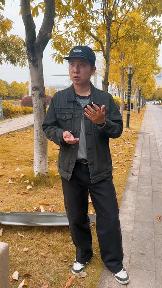 第二集|新手不同的板型应该怎么选择。
#长板 #滑板 #陆地冲浪板 #新手