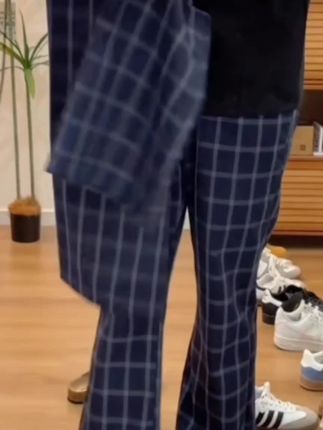何以同款25SS夏季直筒微喇格子裤阔腿裤日常休闲美式学生薄款#ootd穿搭 #百搭神裤 #显瘦遮肉 #男生穿搭 #直筒裤@抖音小助手 @DOU+小助手 @抖音创作小助手 @DOU+上热门