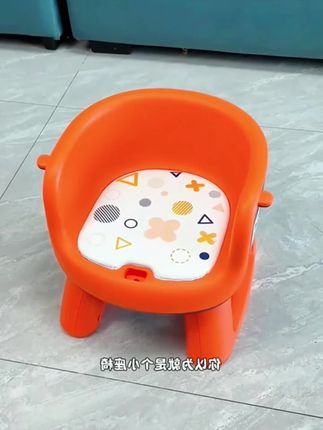 宝宝的#餐椅 太贵,可以安排上日康这款多功能叫叫椅,不仅可以当沙发,还可以当餐椅,小巧轻便,坐椅稳固空间大,可以用到5-6岁#母婴好物 #宝宝餐椅 #叫叫椅