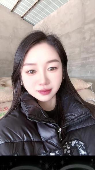 黄豆的价格和黄金一样,每天价格都在浮动,前天昨天的价格不代表是今天的价格#三农 #新农人计划2022 #上热门🔥 #粮食