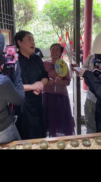 5.17与老乡王干娘(赵梅)大姐再次相遇祥云湾 @开封干娘-赵梅 @王干娘 @祥云湾文化旅游区 @小雪人 @祥云湾景区商业管理部 #祥云湾文旅景区 #云梦文旅 #孝感文旅 #抖音小助手dou上热门