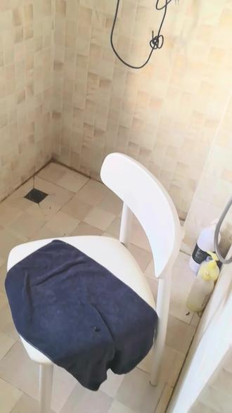 遥控浴霸如何更换照明,一个视频带你修修浴霸!
在临沂修浴霸的一天!