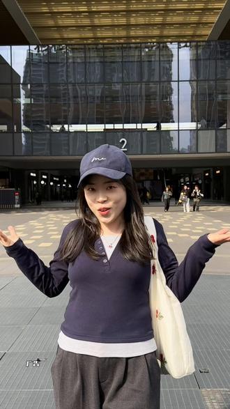 这周末去杉杉奥莱玩!#在贵阳也可以看机器人表演了#贵阳杉杉奥莱#贵阳首届机器人嘉年华