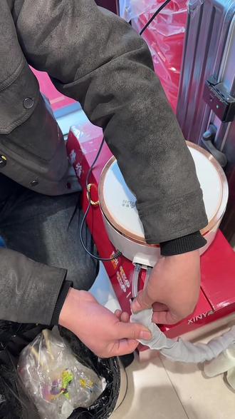 #水暖毯 #水暖毯放水 水暖毯放水收纳教程分享