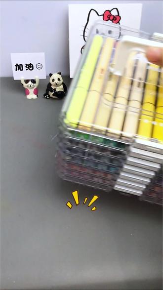 你发图我来画 粉丝投稿-可爱南瓜
📒:轻听12*12水彩本
🖊:掌握丙烯马克笔
#画画 #简笔画 #挑战成为绘画博主#绘画过程#每日一画