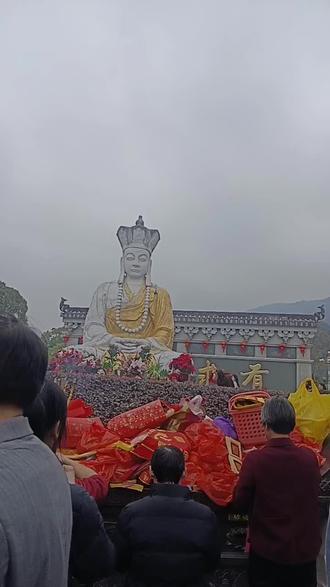 三平祖师公,三柱清香,愿保佑我全家身体健康,平安#烧香祈福 #祈求平安