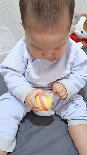 11-12月龄早教游戏#早教游戏#手眼协调能力#手部精细动作#在家早教#