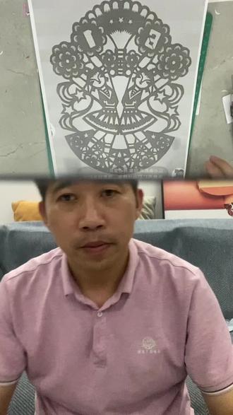 六一高级感剪纸加强教程上线 好看又复杂的创意剪纸,其实根本没有想象中难!
剪纸的秘诀从不是天赋,而是耐心与专注。
老师全程详细分步精讲,每一个细节都手把手教你!
静下心跟着步骤慢慢做,新手也能一次性成功!
六一趣味手工,赶紧收藏学起来!#儿童节手工 #六一剪纸 #校园剪纸 #江小鱼剪纸
