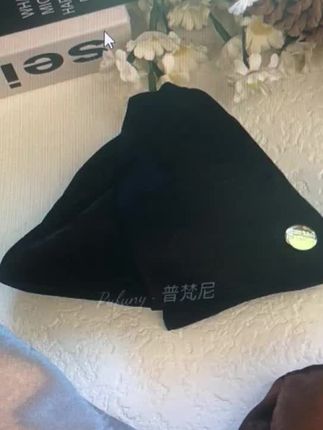 宝藏三角抓夹松弛高级感直接拉满轻松打造高颅顶发型#饰品分享 #发饰头饰 #美出高级感 #饱满后脑勺