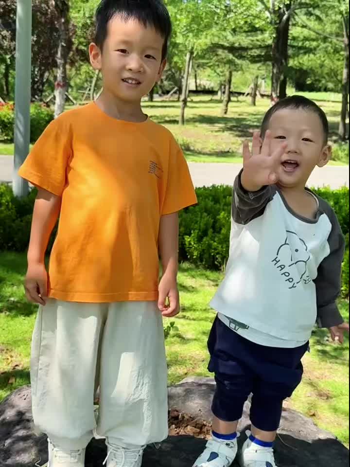 跟哥哥一起玩的一天 #合拍 #跟哥哥合拍一个