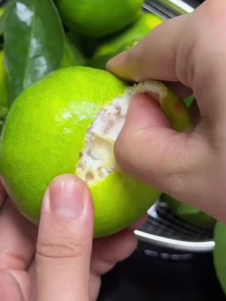 青皮蜜桔皮簿多汁、酸甜可口现摘现发