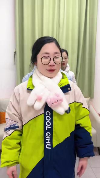 #脑筋急转弯 #大挑战 #谐音梗 放假后断更了,都被催更了,库存发一个,看谁全部答对#dou