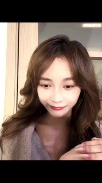 浅浅熟练一下饭撒@王一菲Faye #太爱欧尼不是我的错 #王一菲 #直播录屏分享