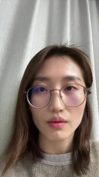 美联储宣布不降息后市场有了反应,如果你现在开始买入美股或黄金,大概率要做好短期亏损的准备,但是不要停止买入,直到经历底部,如果你不想亏损,现在最好空仓#美联储不降息 #黄金跳水 #左侧交易和右侧交易 #美股跳水