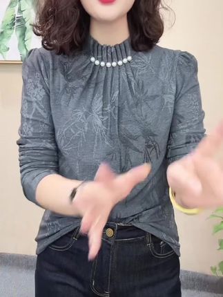 #秋冬才是胖妹妹的穿搭舒适区 #把日常衣服穿出新花样  #秋冬穿搭新鲜感在线 #早秋穿搭三分钟出门不是梦#秋冬都市硬核穿搭