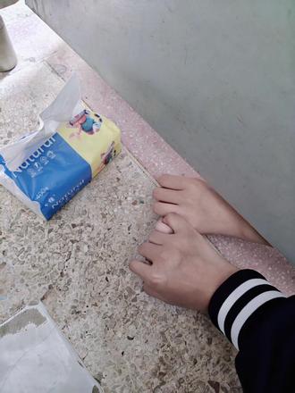 你那天干嘛拉着我的手#娱乐摆拍