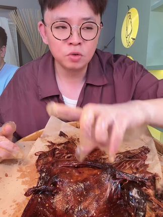 两只还送手撕鸭,湖南酱板鸭 #直播高光 超越相似主播评论数