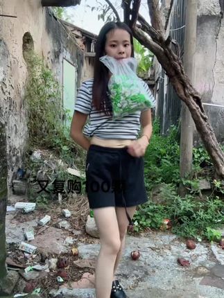 管不住嘴迈不开腿的姐妹们、快来试试试这款酵素青梅、它酸甜可口、口感软糯、吃完后记得喝一杯温水哦。虽然美味,但不要贪吃,每天一颗就足够了!我通常在晚饭后吃一颗,再喝500毫升水,你们也快来试试吧!#青梅#酵素梅#软糯香甜#口感特别好#超便宜超划算