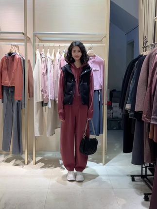 #秋季穿搭 #休闲减龄穿搭 #DEEPBREATH