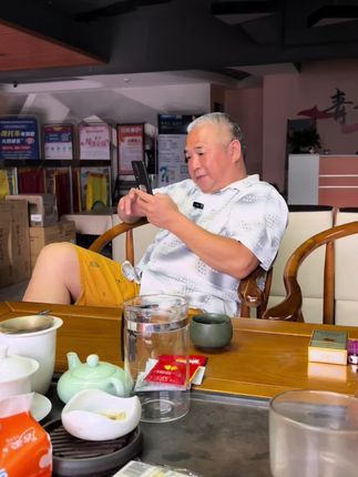 清洗下风扇#干洗泡泡清洁剂 #泡沫清洗剂 #实用好物 #油烟机清洗 #汽车内饰清洗