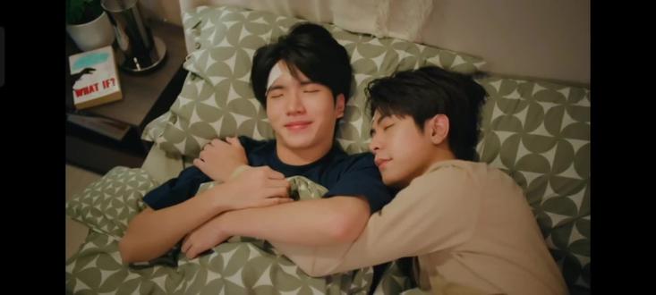 谁说他们是宿敌
不敢告诉他梦中的事情,心中信守一定要保护好他#泰剧 #嗑cp的快乐