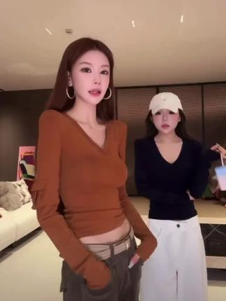 #长袖t恤 #打底衫 #小众设计感 #品质女装 #谁穿谁好看系列