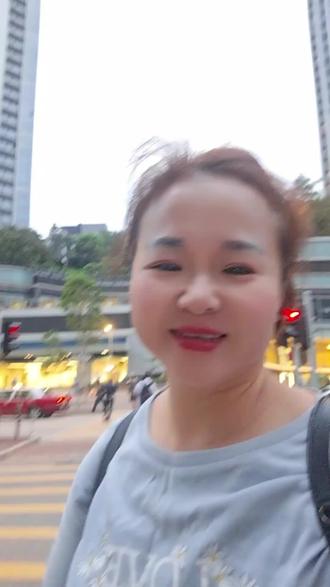18歲卜卜脆,我也脆,不過是骨頭脆,哈哈,,開心一笑