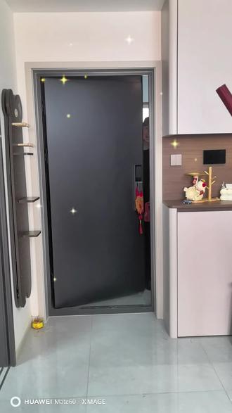 #乔迁新居
日期:2026年1月28日 农历:腊月初十
天气:晴
文案:良辰吉日
今日乔迁仪式感
搬进去的是荣华富贵
迈出去的是平平安安
诸事皆顺 暖居如意 平安喜乐