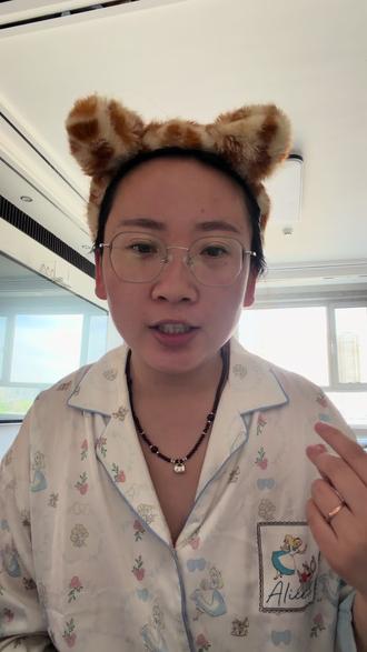 陈昌文老师说,贤妻良母是正家风正国运的赛道,你觉得呢
#特别的花给特别的妈妈 #贤妻良母赛道 #陈昌文
