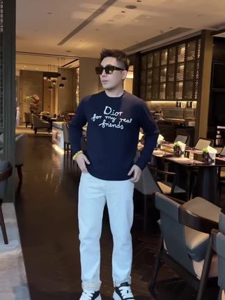 #早秋穿搭显贵法则 时尚是一种生活方式,于点点滴滴细节中#时尚穿搭 #时尚感穿搭 #品味穿搭 #帅气穿搭
