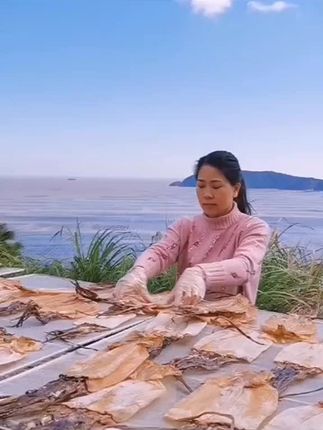 #上热门 #海鲜干货 #【三娃助农】带头鱿鱼干正宗手工称重淡晒干尤鱼无添加小海鲜干货#点击小黄车直接购买