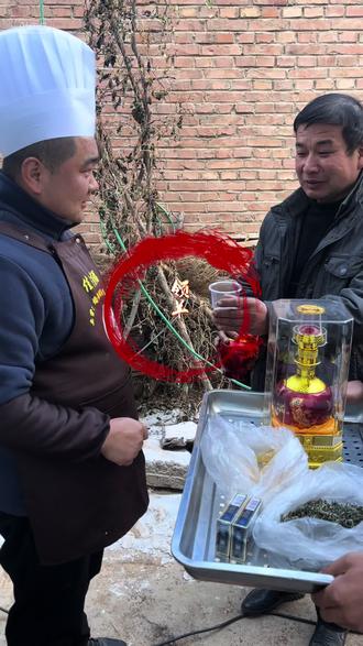 农村的烟火气息#兰州佳佳福餐饮 #
甘肃农村特色美食#非遗传承人