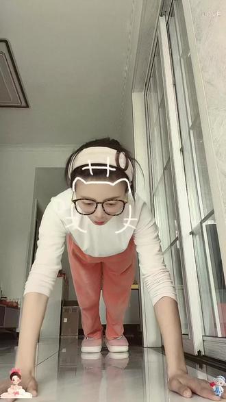 来一组有氧迎财神!#平板支撑挑战 #急急如律令 #水手