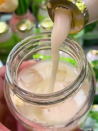 #优乐多青提栀子花味 ,酸酸甜甜的巨清爽,真的超好喝,冰镇后口感简直绝了#乳酸菌