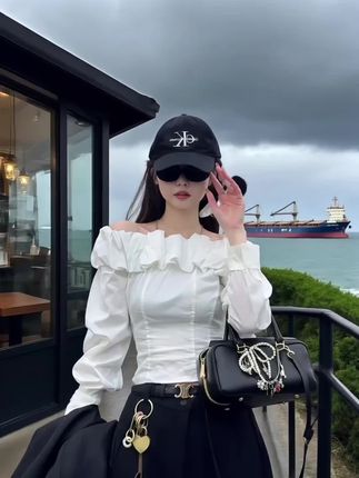 #穿搭魔法师 #跟着穿搭博主学穿搭真的有用 #秀场穿搭灵感 #不正式通勤穿搭 #早秋松弛感穿搭