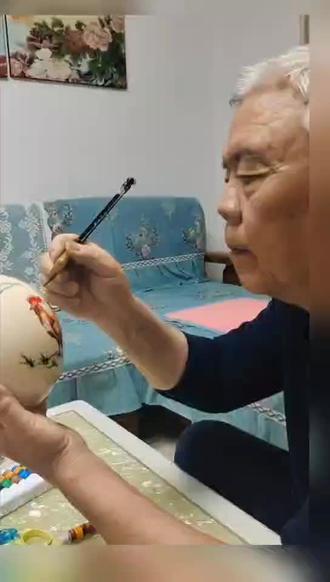 鸵鸟蛋绘上画真好看