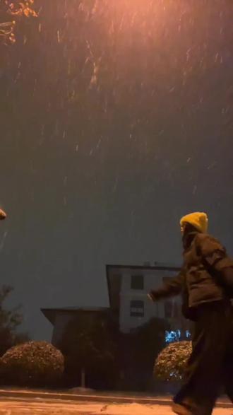 #舞蹈 #抽象 #190大帅哥 #190美女 老大~驾到~