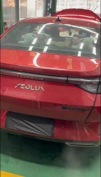 从事汽车维修17年,对日韩车系,欧美车系,德系车,有独特的维修工作经历,油车17年工作经验,新能源维修工作经验3年,对奔驰,宝马,奥迪,路虎,捷豹,保时捷,玛莎拉蒂,有独立的维修技术,各类专检,主功,疑难杂症检修,新能源三电维修,在线编程,在线输账号,解防盗,刷隐藏,在线解固件保护,原厂胎压传感器编程,发动机专修,底盘疑难异响检修,远程故障诊断,预约电话15927683023,微信同步。