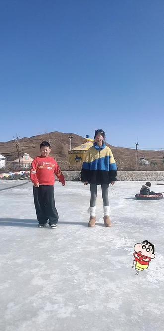 孩子长大了 会反抗了 左脚画圈 右脚踢~ #老弟#人不成