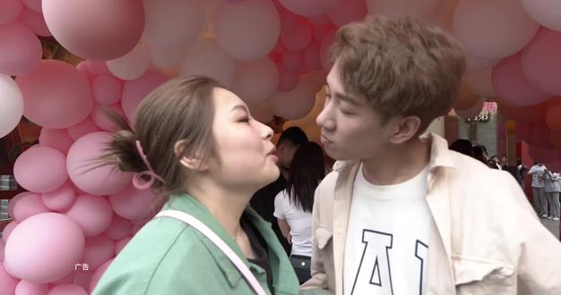 济南方特闺蜜月惊喜上线,诚邀姐妹一同开启春日旅程。双人同行享有优惠,完成互动任务就能开启快乐。三十余项主题项目不限次畅玩,从刺激到温馨的多样体验,满足不同喜好。春日里的园区景致别致,还有各类特色活动轮番上演。无需担心时间安排,活动有效期至3月29日,可随时预约出行。更有未使用可退的安心保障,让你放心约伴,轻松出游。#济南方特东方神画#济南方特闺蜜节#抖音玩乐#去哪玩#遛娃的好去处