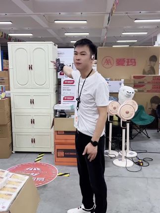 #电煮锅 终于找到一款适合独居用的小电煮锅了,它是不粘内胆的,不管是用来煮粥还是炒菜都不会粘锅,而且两升的容量也刚刚好,特别适合单身或者情侣在家吃个小#火锅 啥的,关键是没有涂层,用着就很放心,平时用来煮个面条、蒸个米饭都很方便,真的太实用了。#生活好帮手 #好物推荐🔥 #好东西一起分享