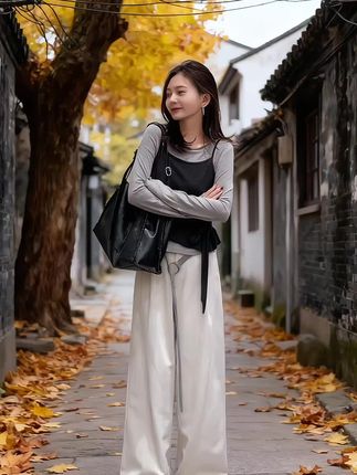 #出游穿搭 #每日分享 #高级穿搭 #文艺小清新 #秋日穿搭