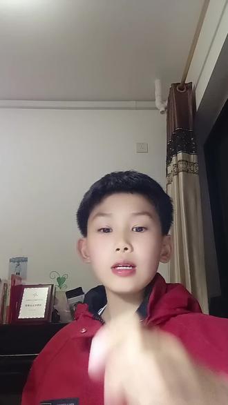 如何辨别羽毛球拍真伪李宁?