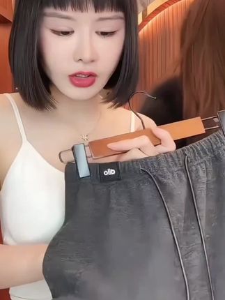 美哒兔#松弛慵懒#轻氧显瘦直筒休闲裤#