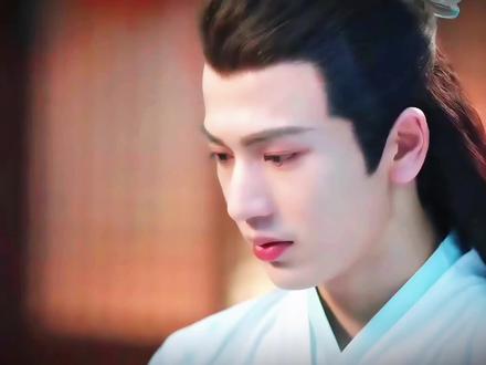 眼泪,是可以回到过去的河流。 #张凌赫 #眼泪 #影视剧名场面